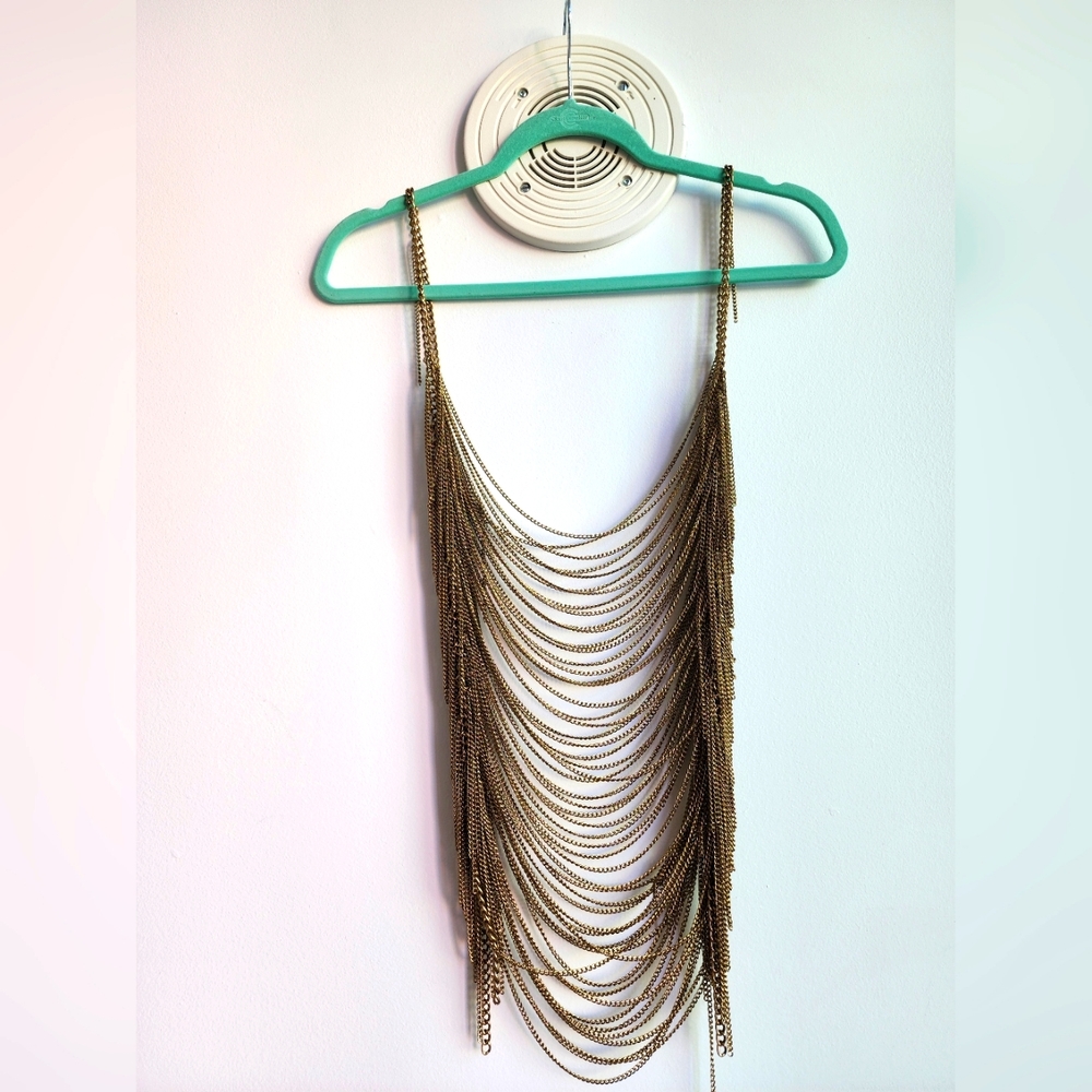 Mesh metal tank
